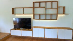 meuble TV suspendu sur mesure menuiserie vienne condrieu